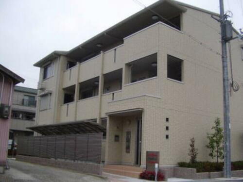 兵庫県伊丹市森本５丁目 賃貸アパート