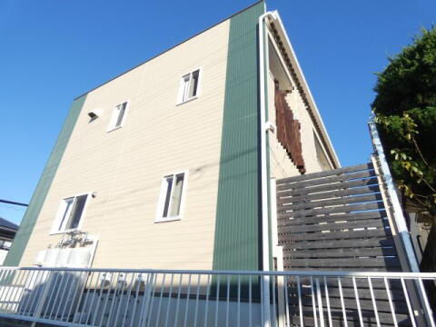 静岡県磐田市西貝塚 テラスハウス