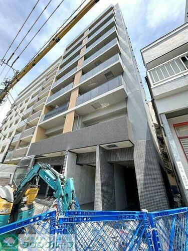 メッツァ森下 9階建
