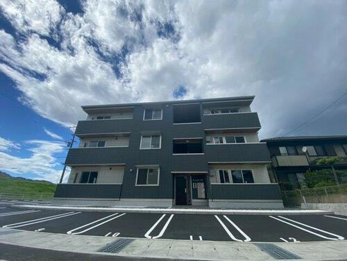 広島県福山市草戸町５丁目 賃貸アパート