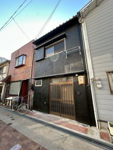 兵庫県神戸市長田区長楽町２丁目 2階建