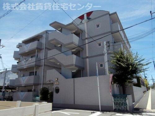和歌山県和歌山市湊北町２丁目 4階建