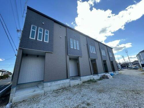 愛知県春日井市八田町７丁目 テラスハウス