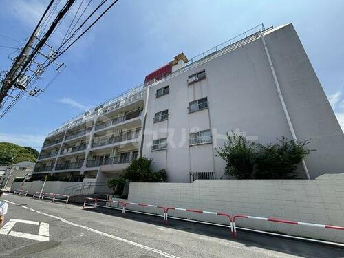 常盤平コーポ 6階建