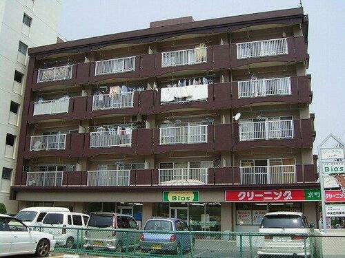 ファミール中央