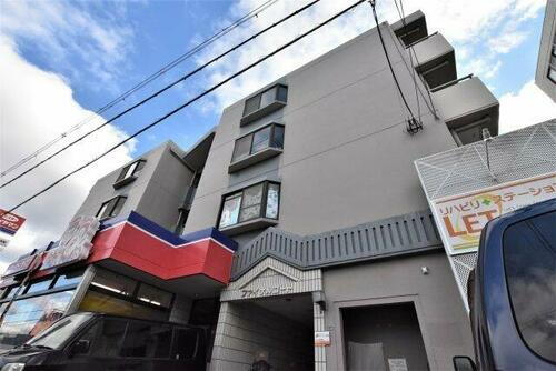 ファイナルコート 4階建