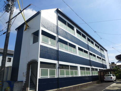 アールイーステージ刈谷 3階建
