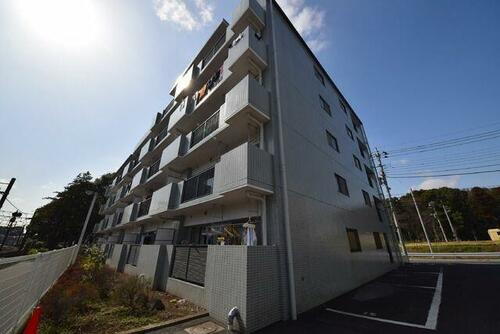 メゾンパーク常盤平 5階建