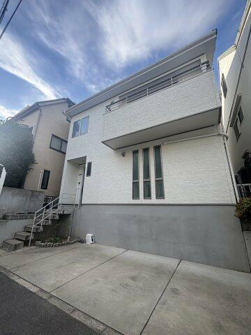 兵庫県神戸市中央区野崎通５丁目 2階建