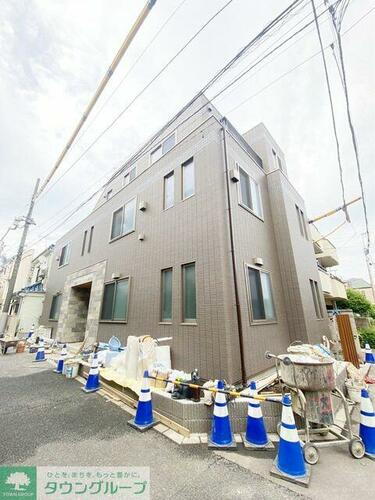 パセオ　ヴィラ 3階建