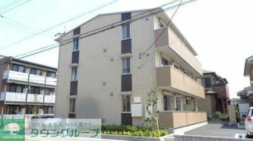 埼玉県八潮市大字鶴ケ曽根 3階建