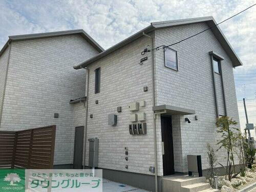 埼玉県さいたま市緑区美園５丁目 2階建
