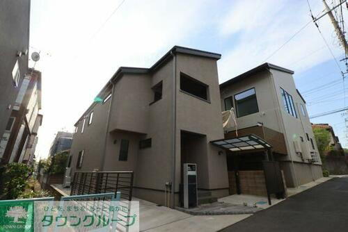 浦和区駒場１丁目住宅 2階建