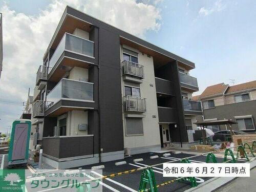 埼玉県三郷市三郷１丁目 3階建 築1年1ヶ月