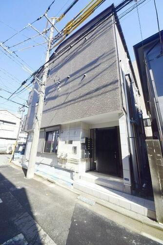 埼玉県戸田市川岸２丁目 3階建 築4年7ヶ月