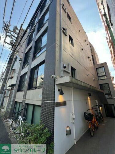 東京都杉並区上高井戸２丁目 5階建