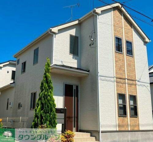 神奈川県座間市入谷東３丁目 2階建