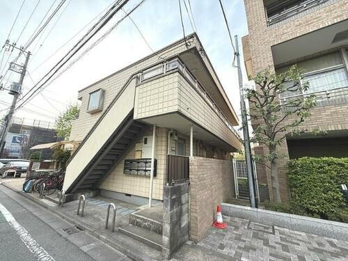 東京都世田谷区八幡山１丁目 2階建