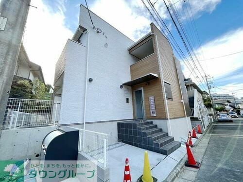 神奈川県川崎市麻生区高石５丁目 2階建