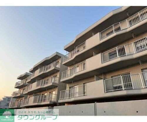 神奈川県川崎市麻生区千代ケ丘５丁目 3階建