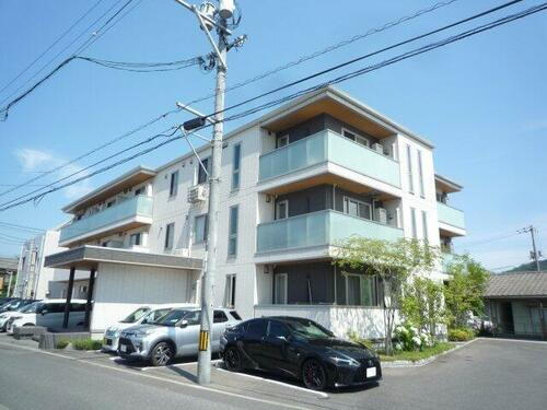 広島県福山市木之庄町１丁目 3階建 築5年10ヶ月