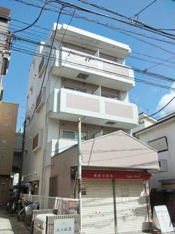 キャトリエム 5階建