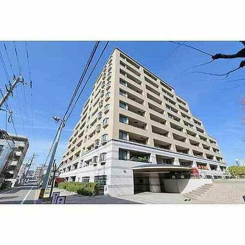 福岡県福岡市城南区鳥飼４丁目 地上10階地下1階建