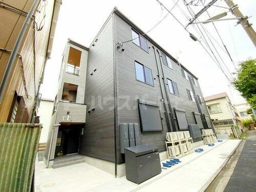 ｒｏｂｏｔ　ｈｏｍｅ　梅島 3階建