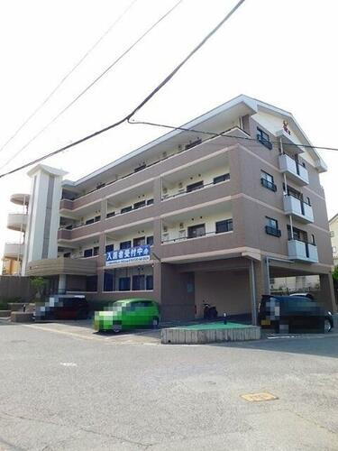 福岡県北九州市小倉南区徳力新町１丁目 4階建