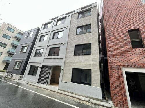 Ｍ’ｓ　ＬＡＢＥＬ西日暮里 5階建