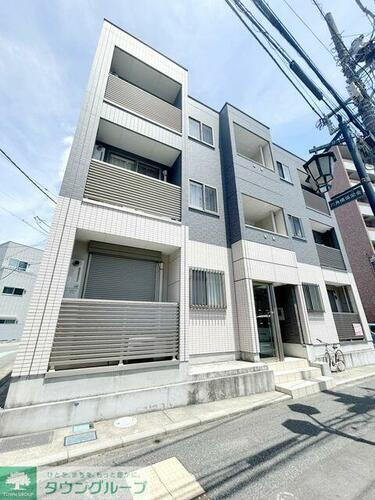 キャトルセゾン白楽 3階建