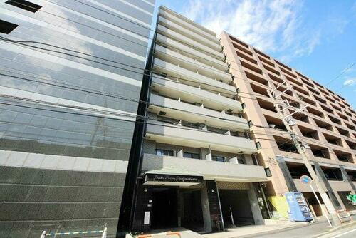 神奈川県横浜市港北区新横浜１丁目 11階建 築28年
