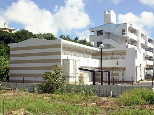 沖縄県糸満市字兼城 賃貸マンション