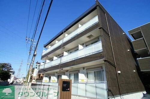 埼玉県川口市大字辻 3階建