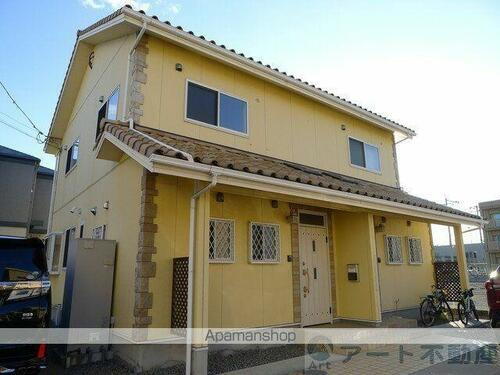 愛媛県松山市和泉南１丁目 テラスハウス