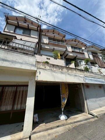 兵庫県神戸市長田区檜川町１丁目 3階建