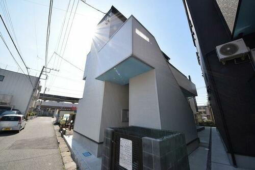 カーサルーチェ 2階建