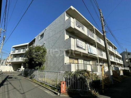 フレール堀切３ 3階建