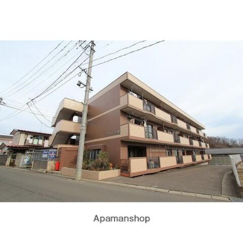 グローバル泉 3階建