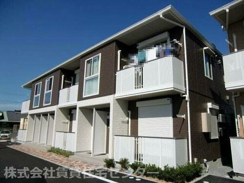 和歌山県和歌山市新在家 2階建