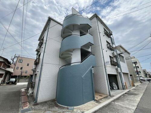 ミューズコート伊丹 4階建