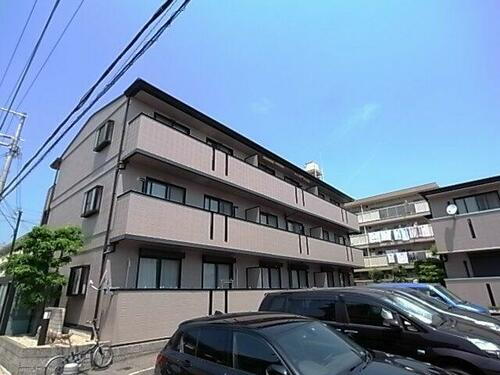 ツインコート六番館 3階建