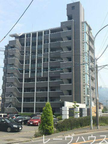 福岡県福岡市城南区干隈２丁目 9階建