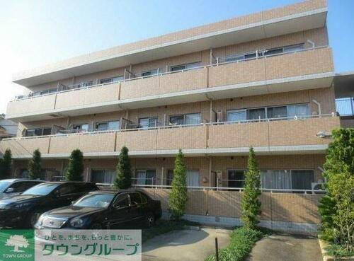 神奈川県横浜市港北区日吉２丁目 3階建