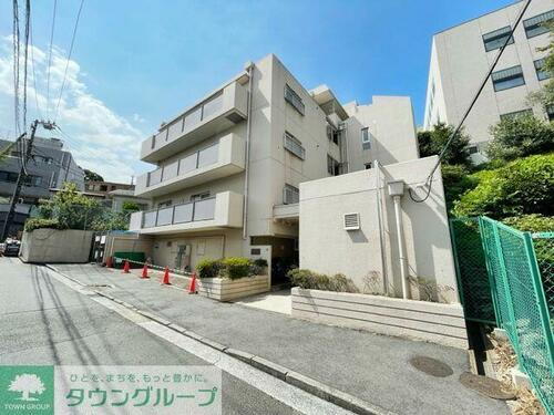 イトーピア鶴見 5階建