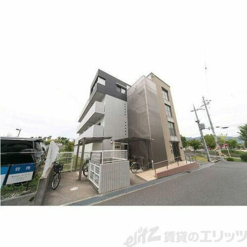 大阪府箕面市小野原西６丁目 賃貸マンション