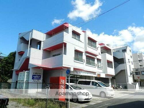 小西ビル 3階建