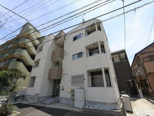 愛知県名古屋市守山区幸心１丁目 3階建 築3年2ヶ月