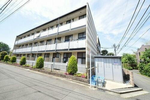 レオパレスＩＴ 3階建