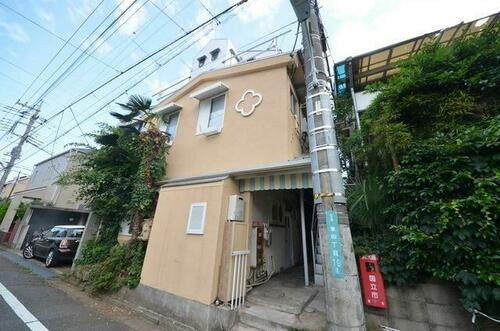 東京都国立市東４丁目 3階建